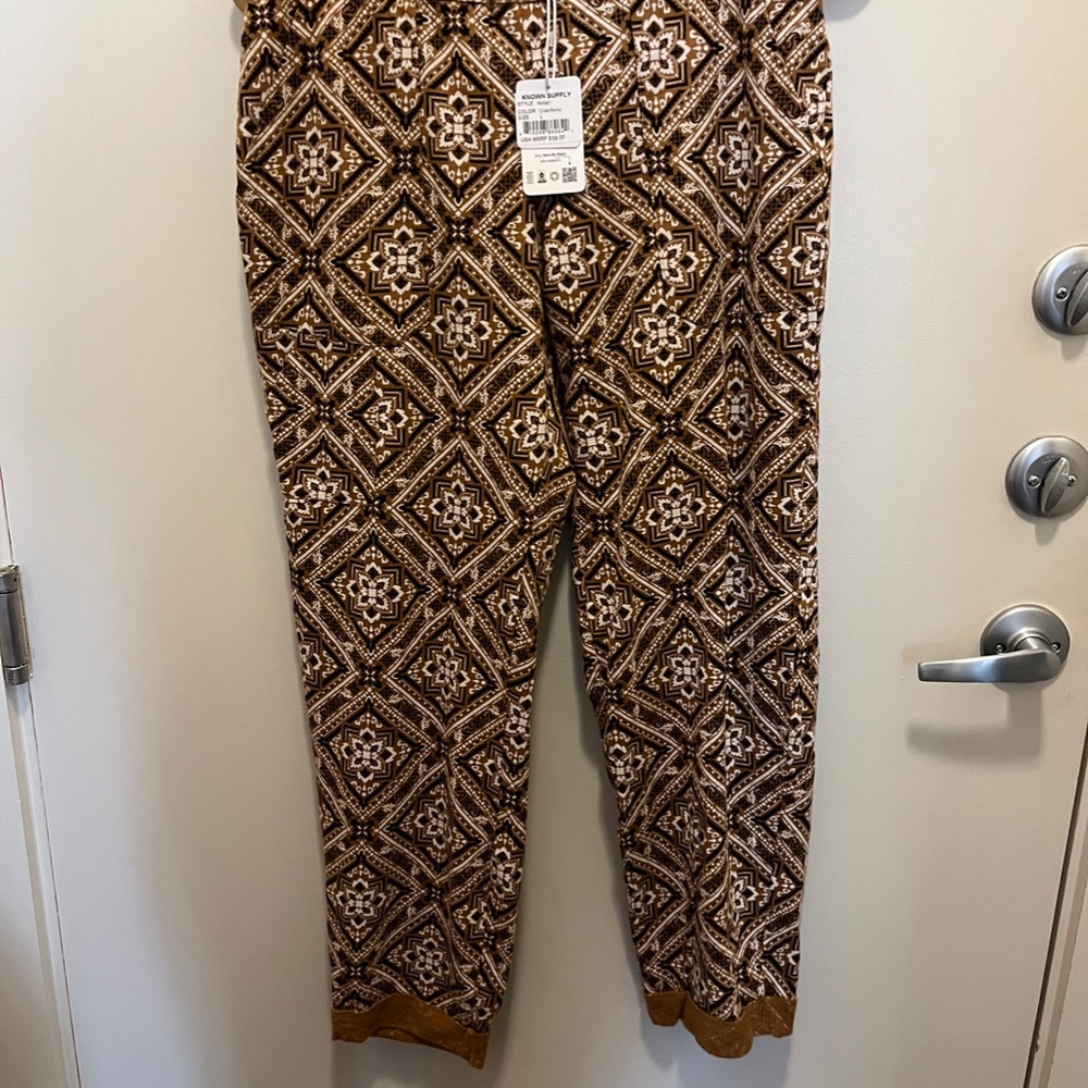 NWT - Known Supply Organic Cotton Pants Size L